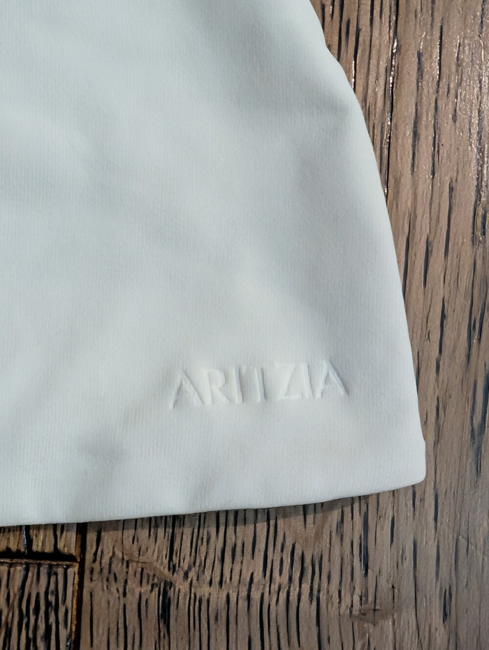 Aritzia Original Contour Optimum Halter Top - Picture 9 of 12